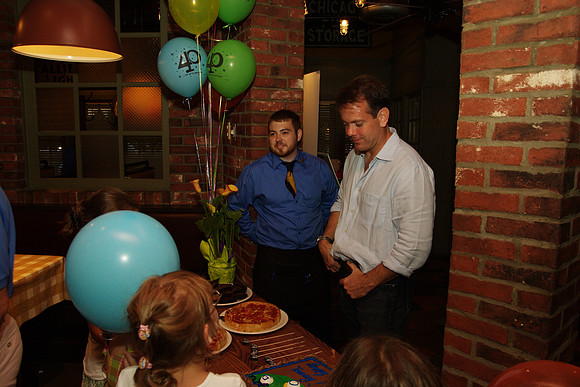 SurpriseParty_082